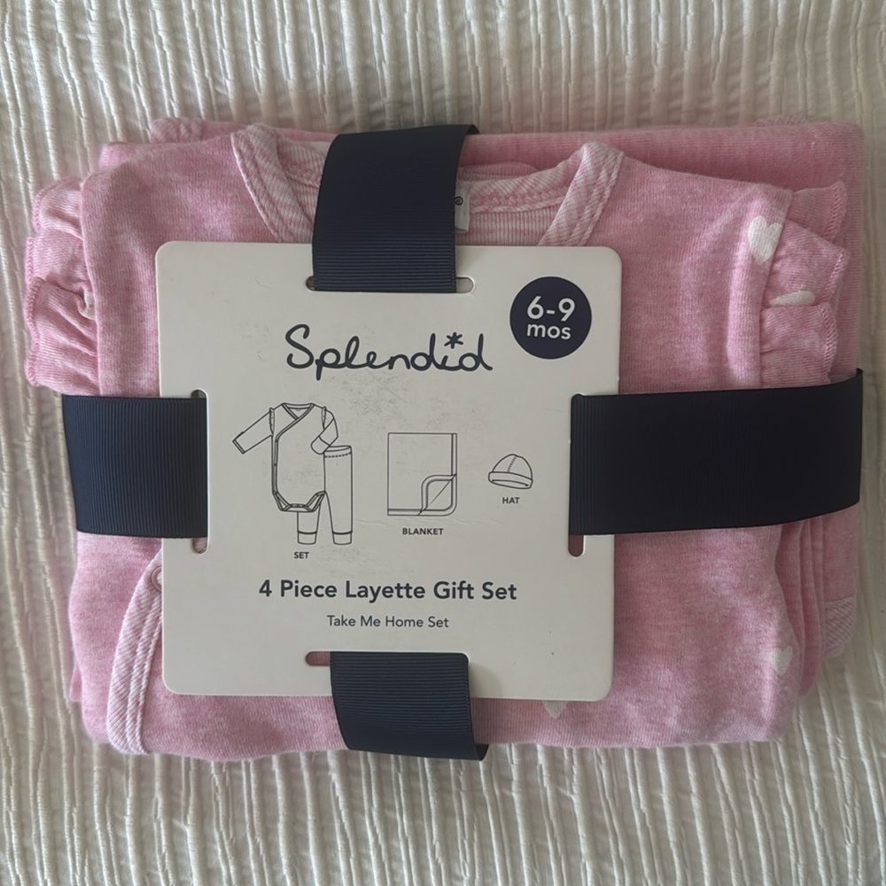 Splendid Baby Girl 4Pc Layette Gift Set